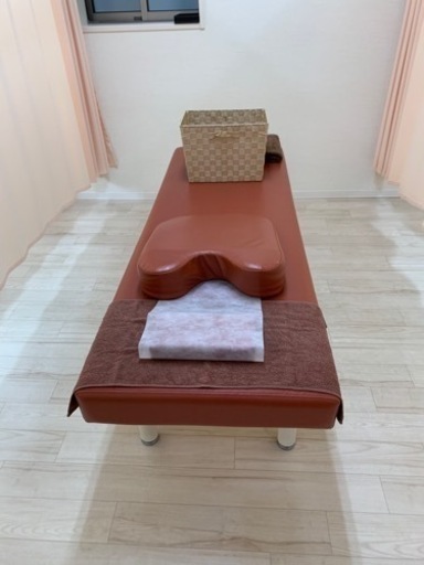 TAKATA製　施術ベット 10,000円