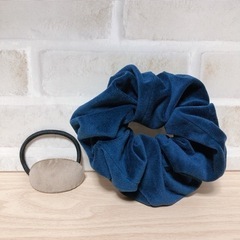 同時購入で【0円】ベロアシュシュ&ヘアゴム セットの画像