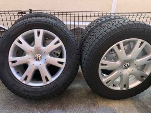 VWトゥアレグ純正18インチアルミホイール 255/55R18スタッドレスタイヤ