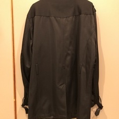 黒のコートの画像