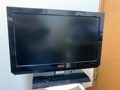 東芝 22型 液晶テレビ 少し傷あり