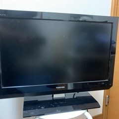 東芝 22型 液晶テレビ 少し傷あり
