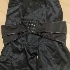 産後　骨盤引き締めガードル