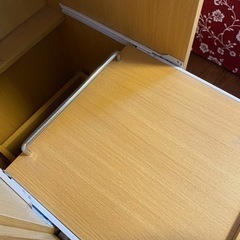 可動式棚　収納家具の画像