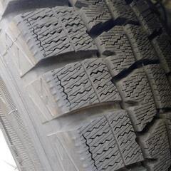 175/70R14スタッドレスタイヤ、Weds JOKERアルミホイール付きの画像