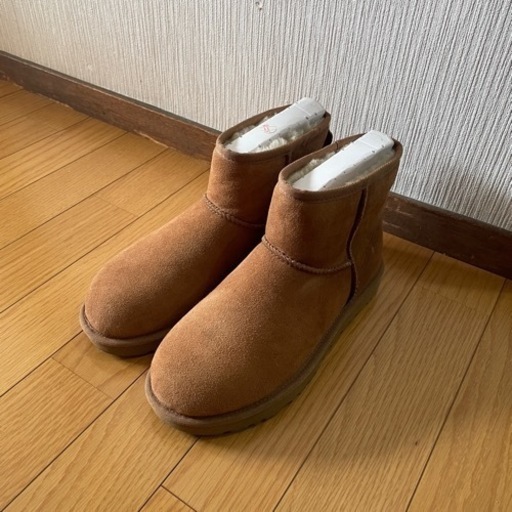 UGGムートンブーツ廿日市市のブーツ