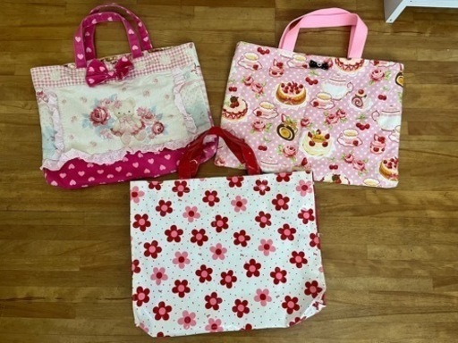 【お取引中】子供服130㎝セット、キャサリンコテージセット、チャコットセット、ぬいぐるみセット