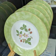 ウエッジウッド ワイルドストロベリー フルリムプレート（5色セット） 未使用 ウェッジウッド ワイルドストロベリー フルリムプレート 5枚セット