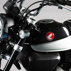 ホンダ【モンキー125 ABS】ドキッとする大人の『黒』の画像