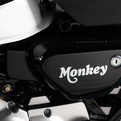 ホンダ【モンキー125 ABS】ドキッとする大人の『黒』の画像