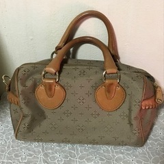 ラシットハンドバッグ