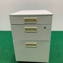中古 H610　3段ワゴン（白）　複数入荷（鍵付き）取手全面日焼け有り　龍ヶ崎倉庫品の画像
