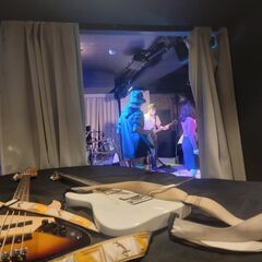 初心者大歓迎！経験者も満足できます。バンド演奏をしてみたい方、場数を踏みたい方etc..参加型バンドサークルD-STYLE - 大阪市