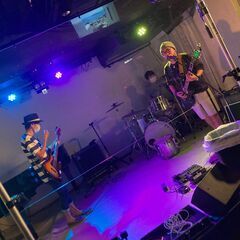 初心者大歓迎！経験者も満足できます。バンド演奏をしてみたい方、場数を踏みたい方etc..参加型バンドサークルD-STYLEの画像