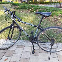 自転車　クロスバイク　27インチ　ライトとカギ付の画像