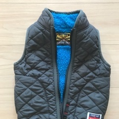 F.O.KIDS リバーシブルベスト（90センチ）の画像