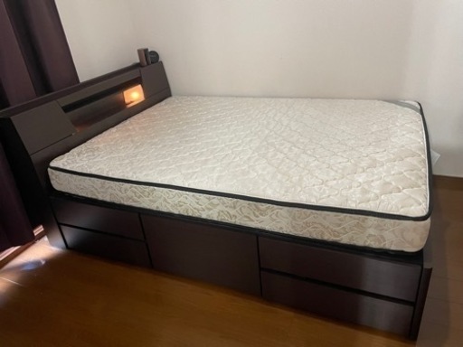 【お受け渡し決定】ダブルベッド　すのこ　マットレス