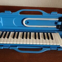 SUZUKI　メロディオン　M-32C　無料