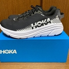【新品未使用】ランニングシューズ HOKA ONE ONE RI...