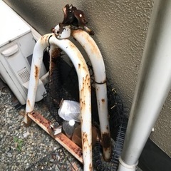車止め　単管パイプと脚