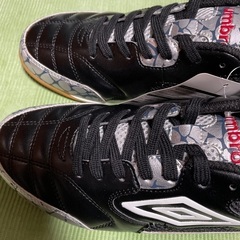 未使用　アンブロ　フットサルシューズ　25cmの画像