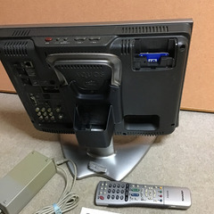 シャープ　AQUOS  LG-16E1  寝室　ゲーム用　キッチン　キャンプの画像