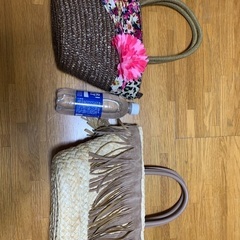 カゴバッグ　２点セット　花　フリンジ　バック　バッグ　かばんの画像