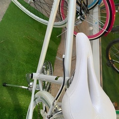 700C オールストリート　クロスバイク　白の画像