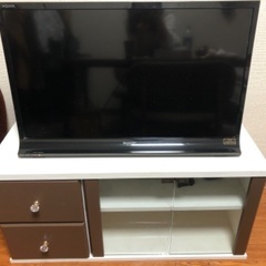 シャープAQOUS 32V型ワイドとテレビ台