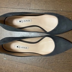 ダイアナパンプス