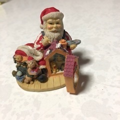 サンタの置物の画像