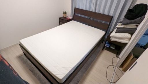 【値段相談可】IKEA ベッドフレーム＋マットレス＋ナイトテーブル2個セット