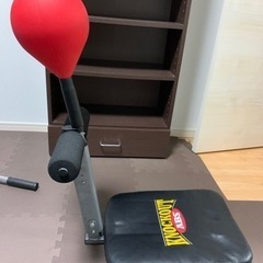 腹筋パンチャーの画像