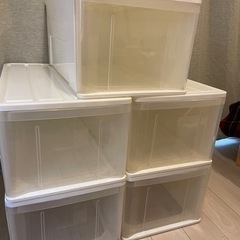無料！アクリル収納ケース　5台の画像