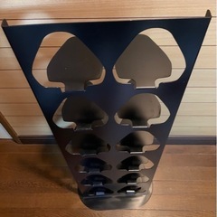 【値下】定価1万円以上！シューズディスプレイラック　ブラックの画像