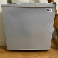 (販売先確定)冷凍庫 38L 2016年製 Haier