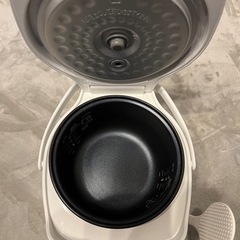 2020年製タイガー炊飯器(3合炊き)の画像