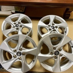 トヨタ　CH-R純正アルミホイール