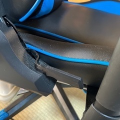 ゲーミングチェアの画像