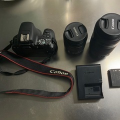 一眼レフ　Canon EOS KISS X9 ダブルズームキット
