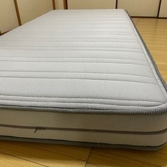 高級マットレスの画像