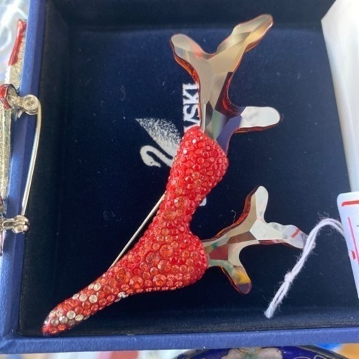 受託販売専門のリサイクルショップ　MOTTAINAI　大田区　アクセサリー★★スワロフスキ―　ブローチ★★　多数取り揃え