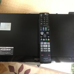 シャープ　ブルーレイレコーダーHDW-80