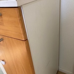 食器棚　キッチンボード　無料の画像