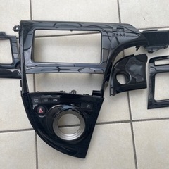 30 プリウス zvw30 インテリアパネル    黒木目
