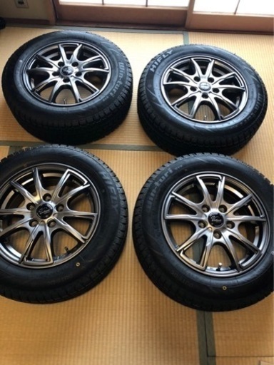 【決まりました】スタッドレスタイヤ 新品未使用 195/65r15 4本セット