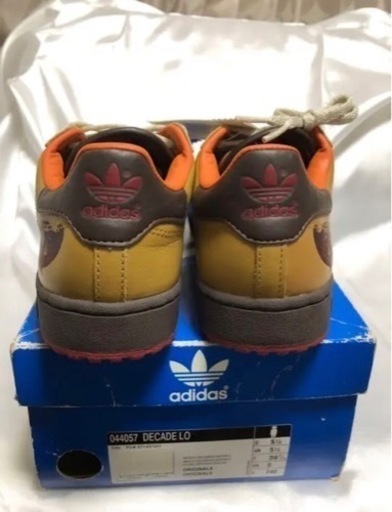 超貴重品　adidas originals DECADE LOワールドカップバトルパック