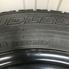 205/60R16 スタッドレスタイヤの画像