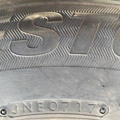 ブリヂストン VL1 195/80r15 ハイエースの画像