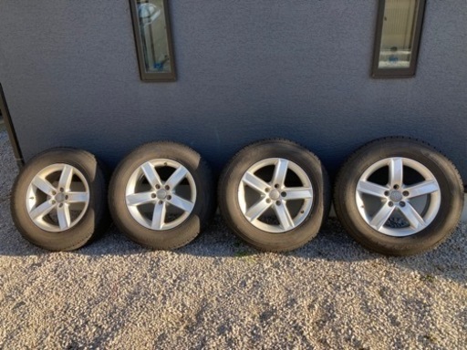 アウディQ5 スタッドレス 4本セット